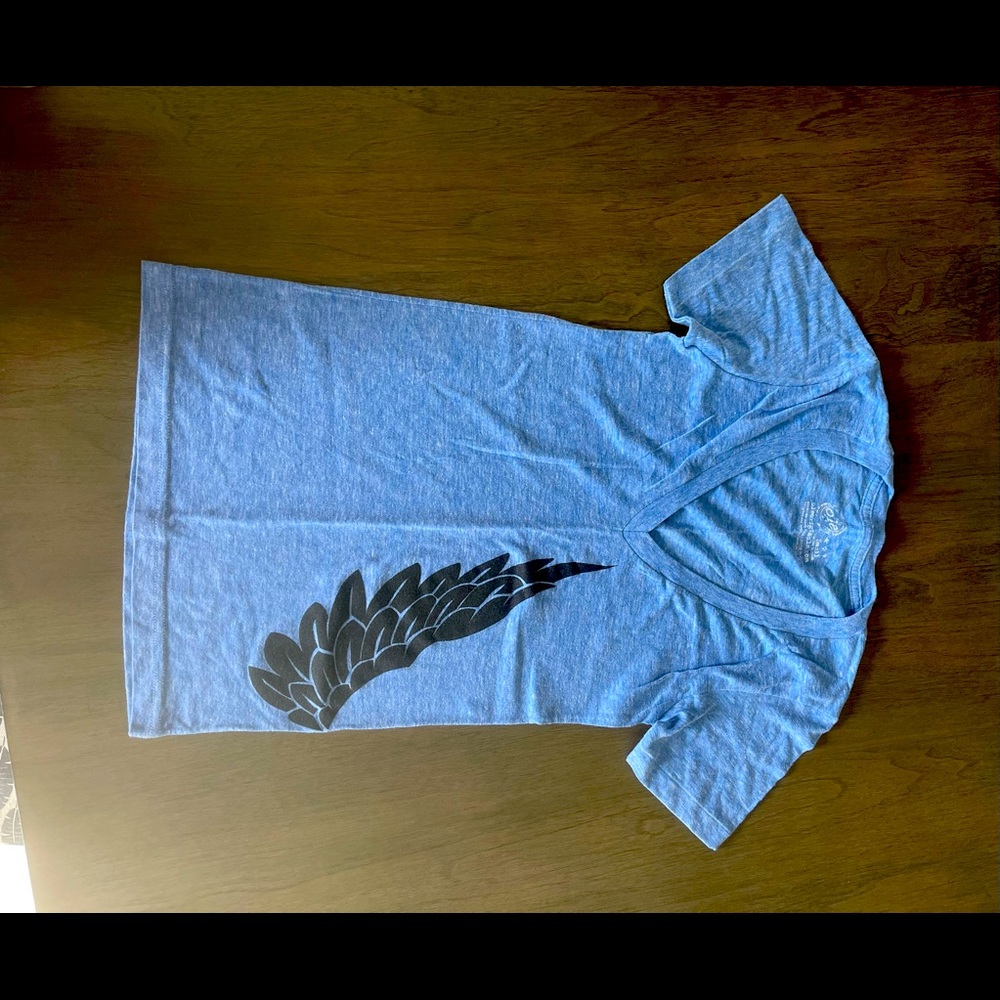 Cotton V neck Blue t shirt with Wing pattern